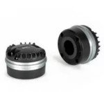 Katalog Produktów: Głośniki/Drivery/2"
Drivery z gardzielą 2 cale – wysokiej klasy przetworniki wysokotonowe do profesjonalnych zastosowań estradowych i instalacyjnych.