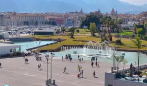 RCF wzmacnia elegancję Mariny, największej muzycznej tańczącej fontanny we Włoszech - Zdjęcie 1
