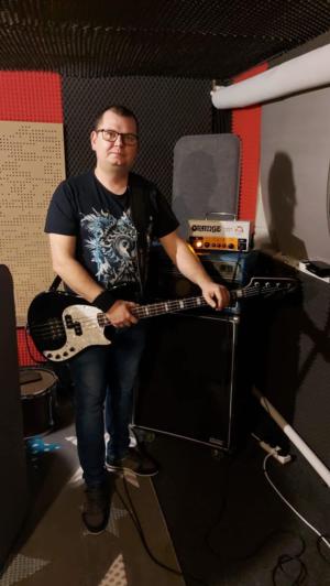 Endorserem Orange został basista kultowego zespołu ALIANS  - Jacek Pióro! - Zdjęcie 1