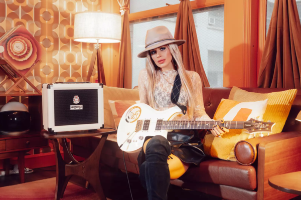 Zdjęcie 16 z 19, produktu Orange Crush20RT - Orianthi Limited Edition